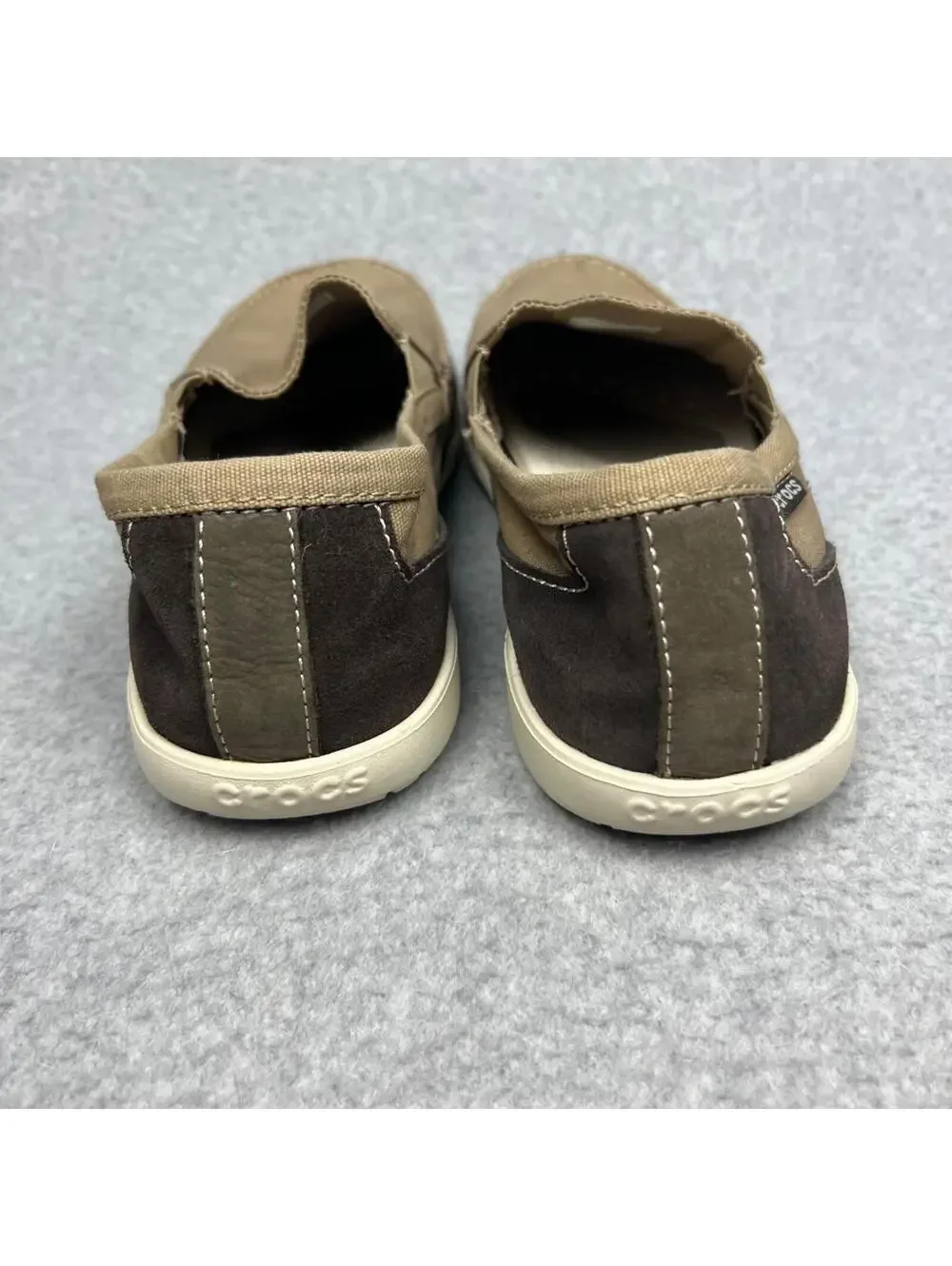 CROCS Canvas Slip On Boat Shoe Loafers Mens 7 /Wmn 9  LIghtweight Casual Beach